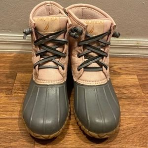 Nautica boots